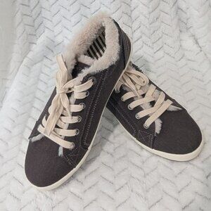 Taos Size 8.5 Women's Starline Charcoal Faux Fur-lined Shoes
